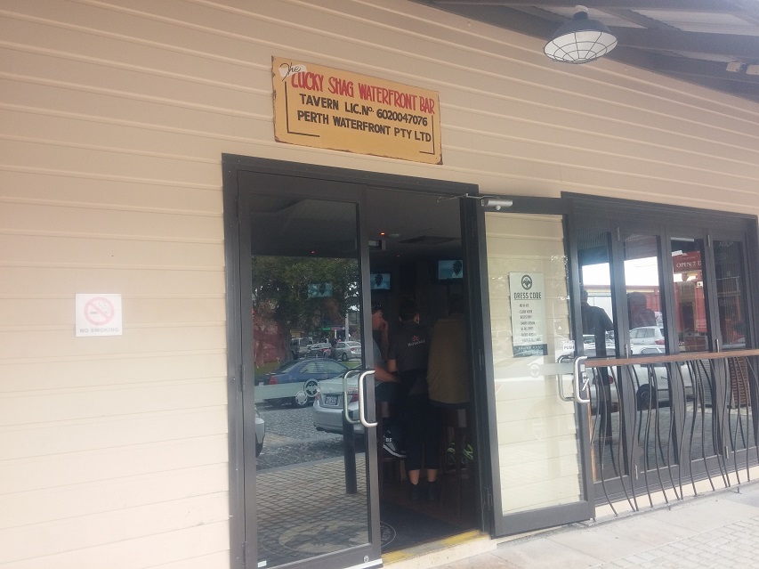Backpacker Job in Bar